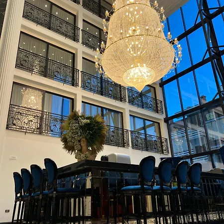 Szálloda Luxury Premium Finese *