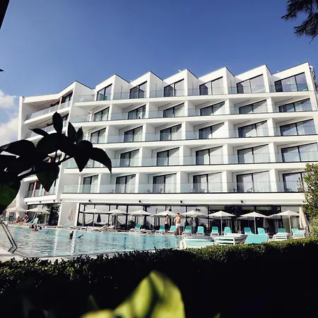 Luxury Premium Finese * 格勒姆