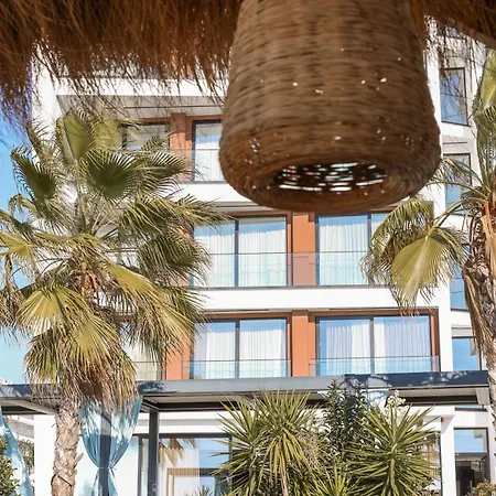 فندق Luxury Premium Finese *
