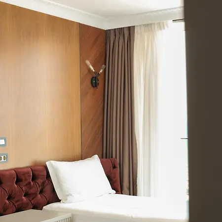 Luxury Premium Finese *