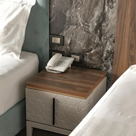 Luxury Premium Finese غوليم