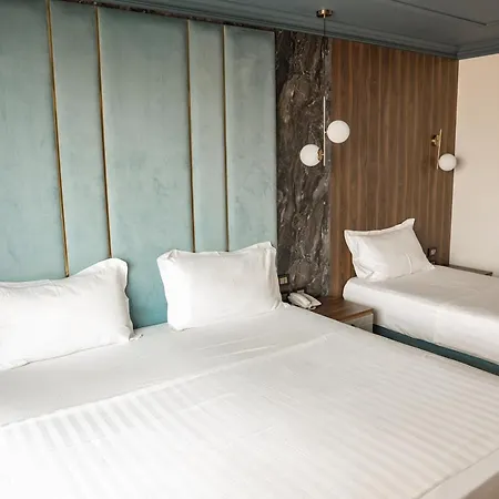 Luxury Premium Finese غوليم